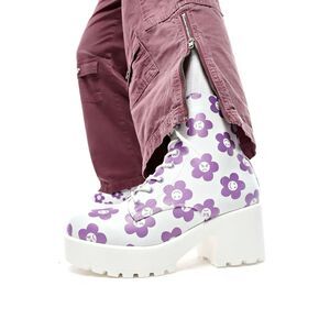 Women’s Minor Floral Platform Boot Size 6 Miracle KOI Combat Boot New